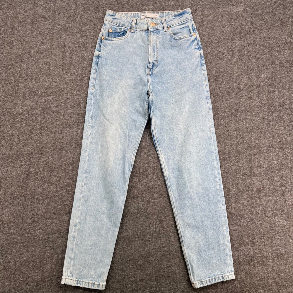 Zara Women Light Wash High Waisted Mom Jeans Light Blue Size 2 US Ankle